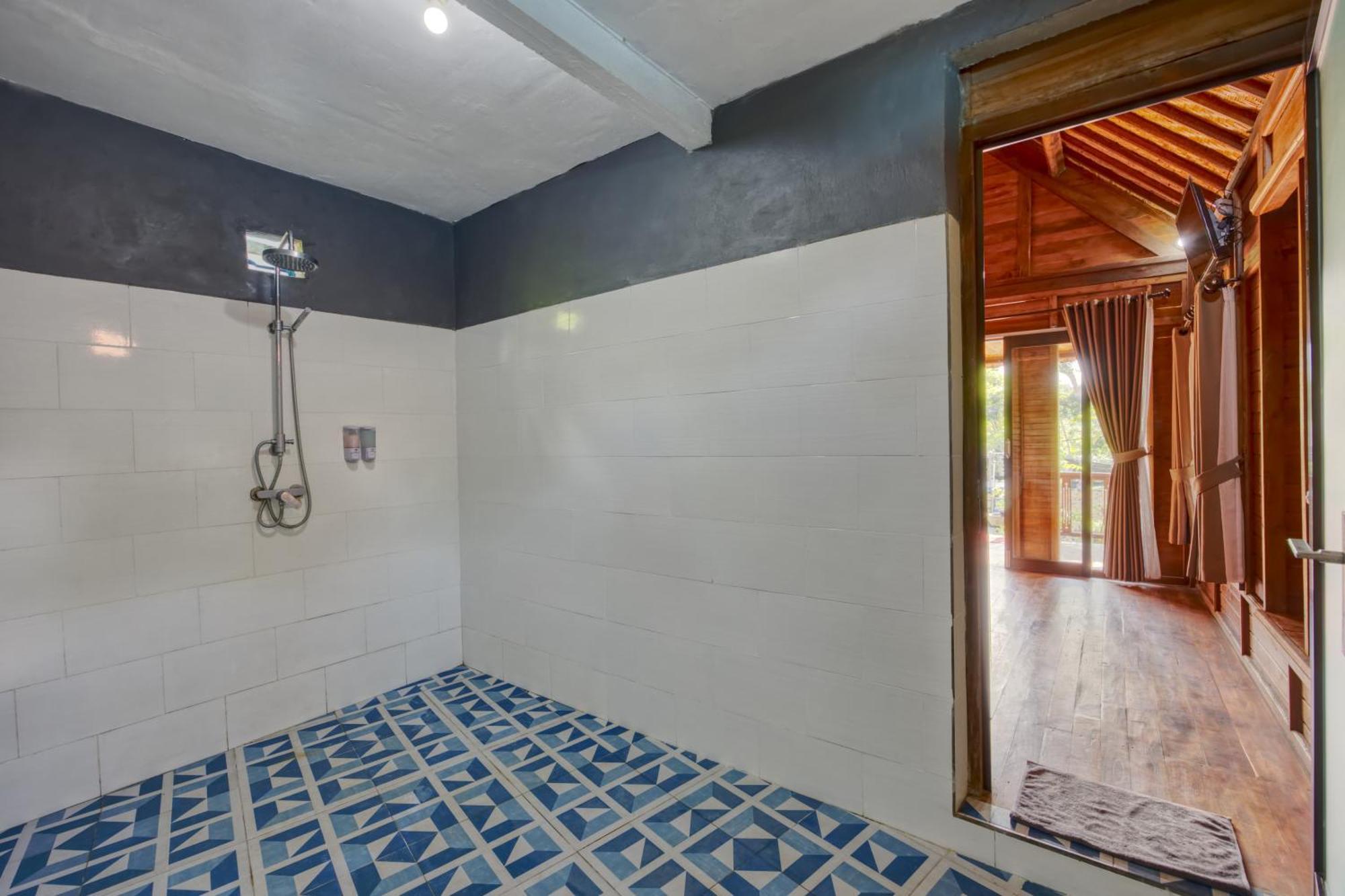 Ss Pangket Bungalow Toyapakeh Quarto foto